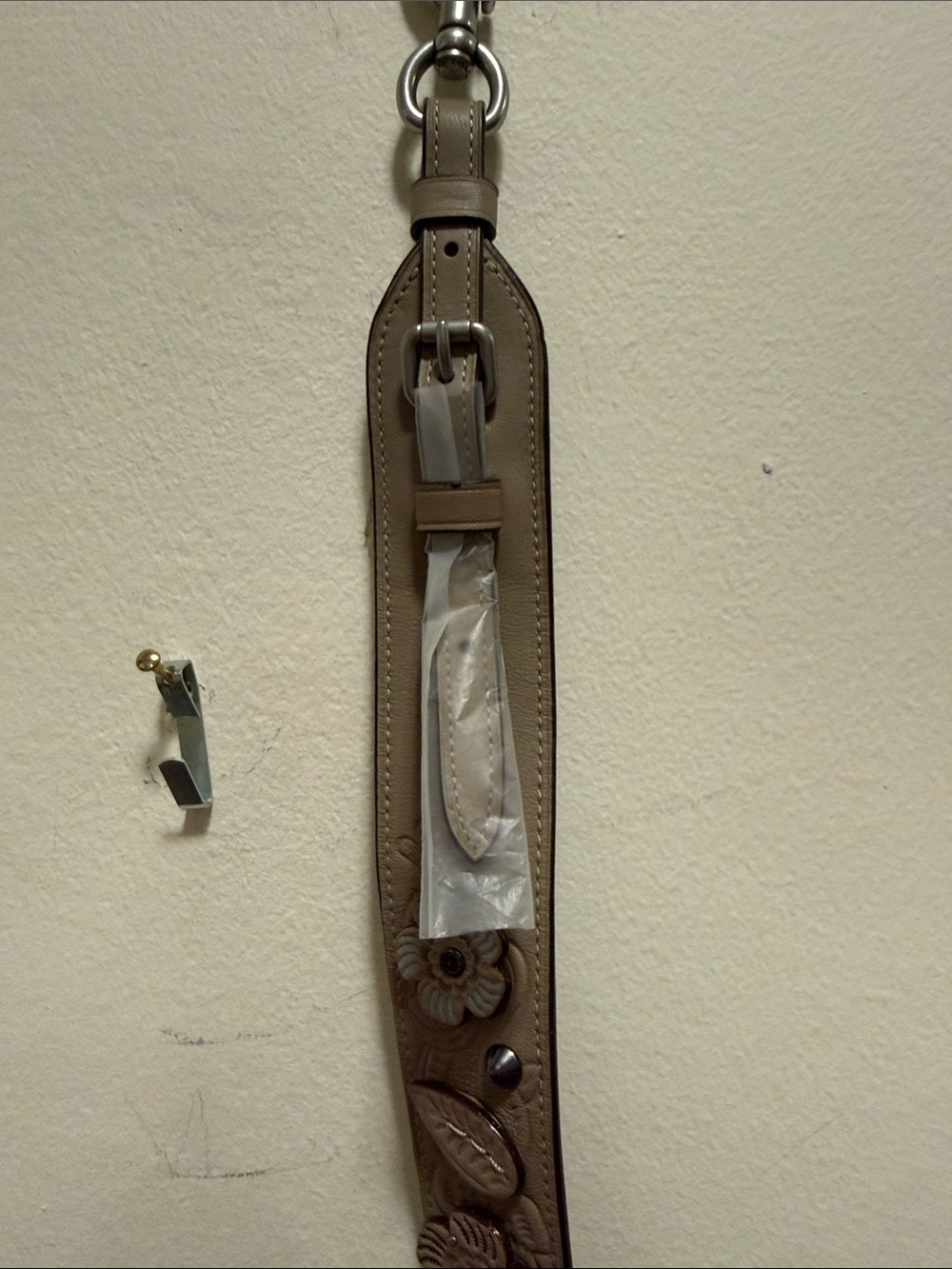 Coach Taupe Leather Bag Strap with Silver Hardware - Picture 3 of 6